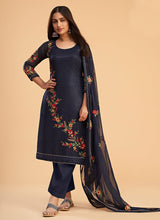 Load image into Gallery viewer, Blue Sequins Embroidered Pant Style Suit