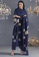 Load image into Gallery viewer, Flawless Sophistication Embroidered Navy Blue Pant Suit