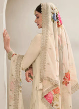 Load image into Gallery viewer, Charming White Heavy Embroidered Sharara Suit
