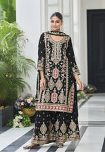 Load image into Gallery viewer, Exquisite Embroidered Black Palazzo Suit
